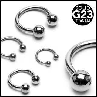 Piercing z titanu T23H