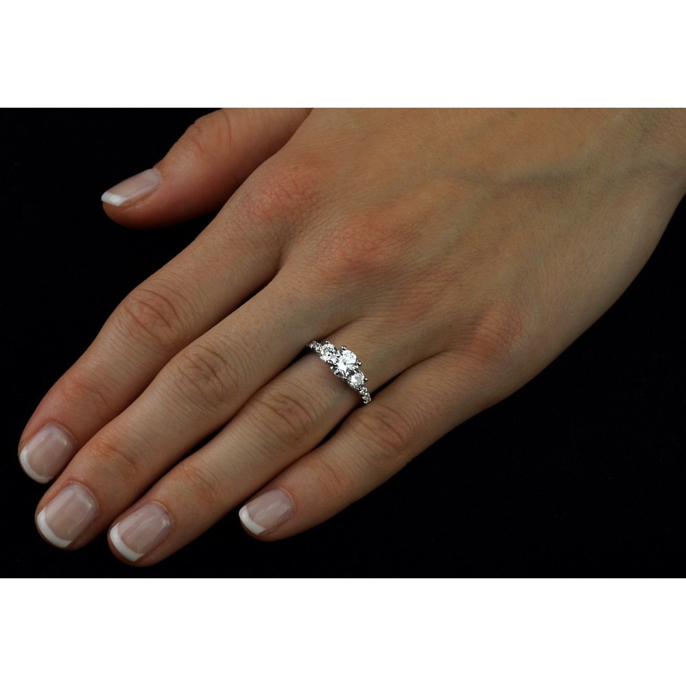 Silvego Zásnubní prsten CLAIRE ze stříbra se Swarovski Zirconia - SHZR301