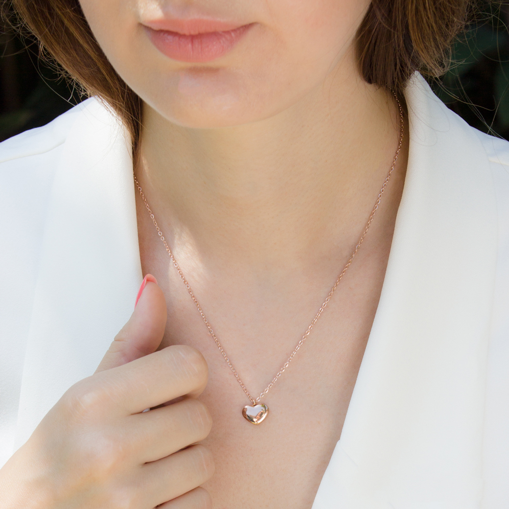 Dámský ocelový náhrdelník se srdíčkem