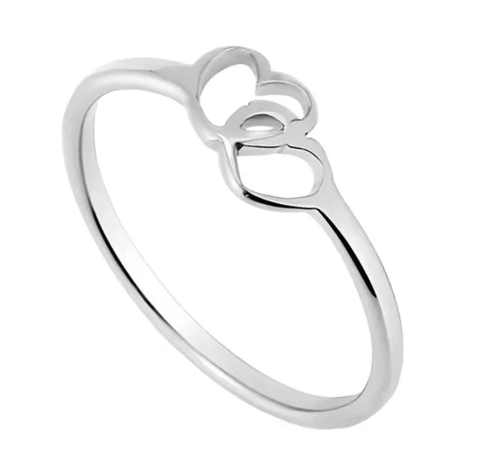 Dámský prsten z chirurgické oceli se srdíčkem