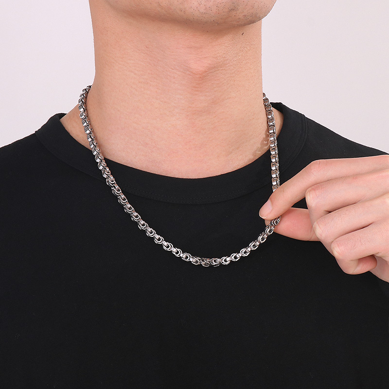 Netradiční řetěz z oceli Pásovec