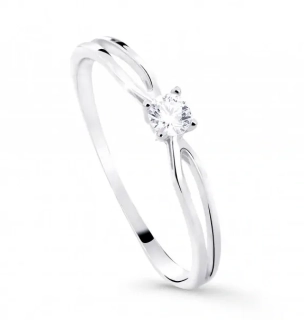 Jemný zásnubní prsten ze zlata